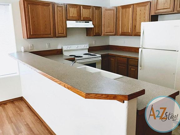 5th image of 531 NE Fulton St #521