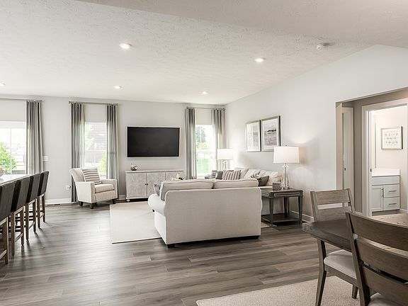 Aviano with Finished Basement