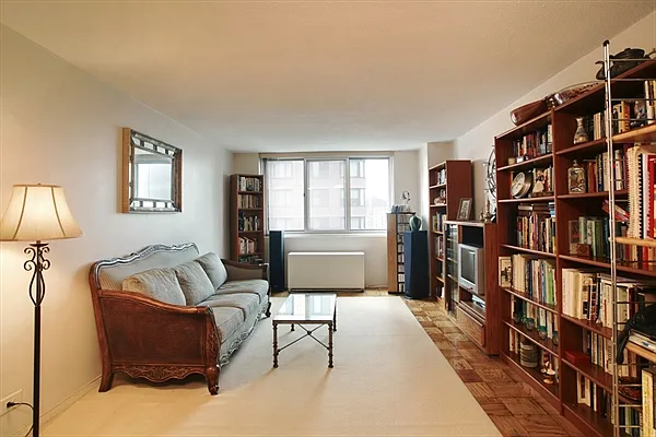 Sold by Citi Habitats | media 31