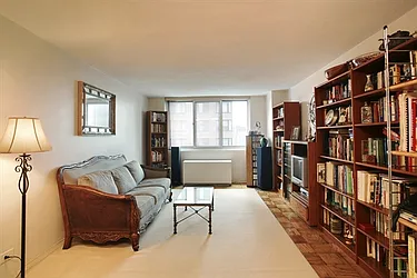 Sold by Citi Habitats