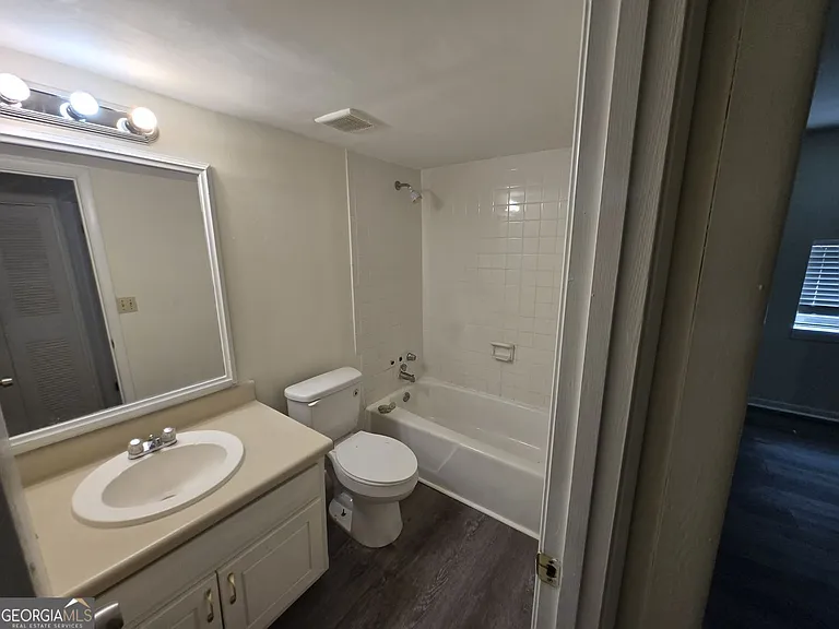 2569 Terrace Trl — Photo 12