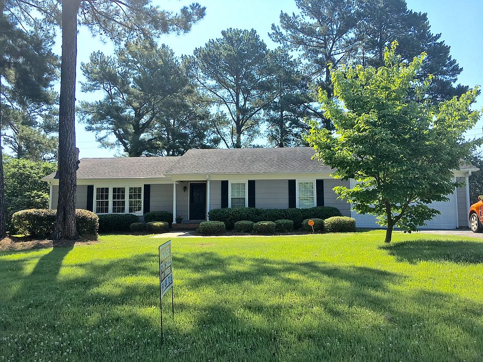 1st image of 903 Lucerne Dr