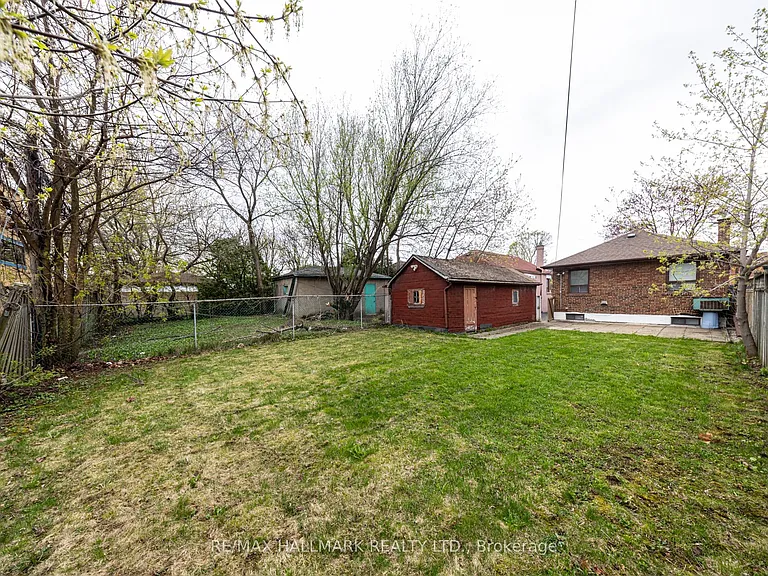 401 Ridelle Ave — Photo 21