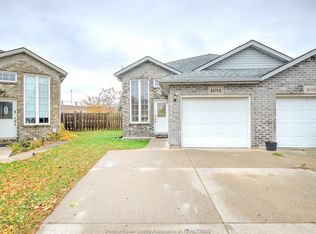 1694 Sagebrush Ct, Windsor, ON N9G 3B8