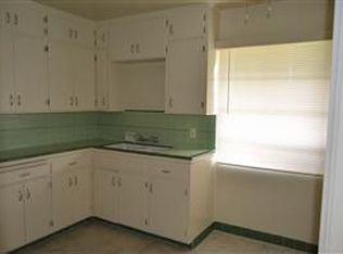2620 E Lamona Ave, Fresno, CA 93703