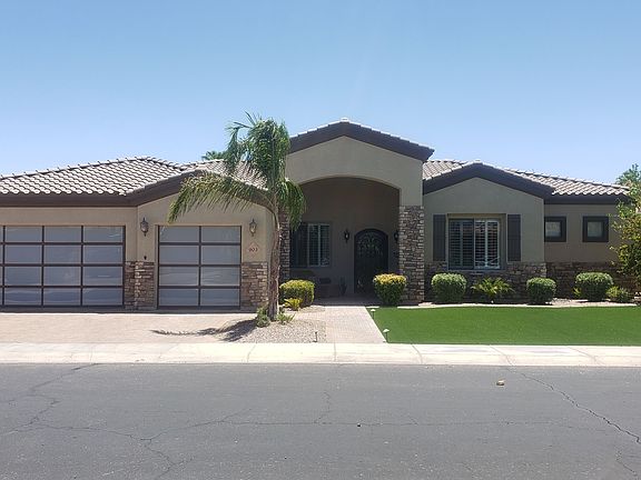 2nd image of 903 E Coconino Pl