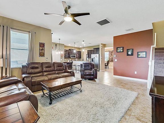 4th image of 3408 Cortland Dr