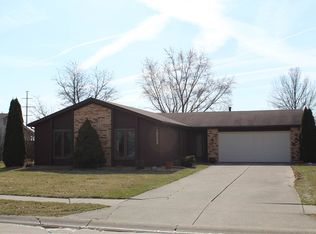 10532 Longwood Dr, Fort Wayne, IN