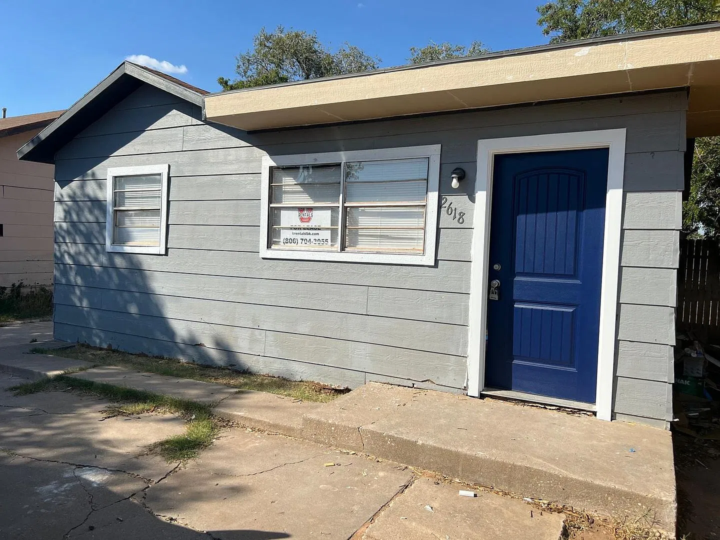 Coming Soon! Handyman Special $0 First Month's Rent / "You Fix, You Save Big!! — Photo 2