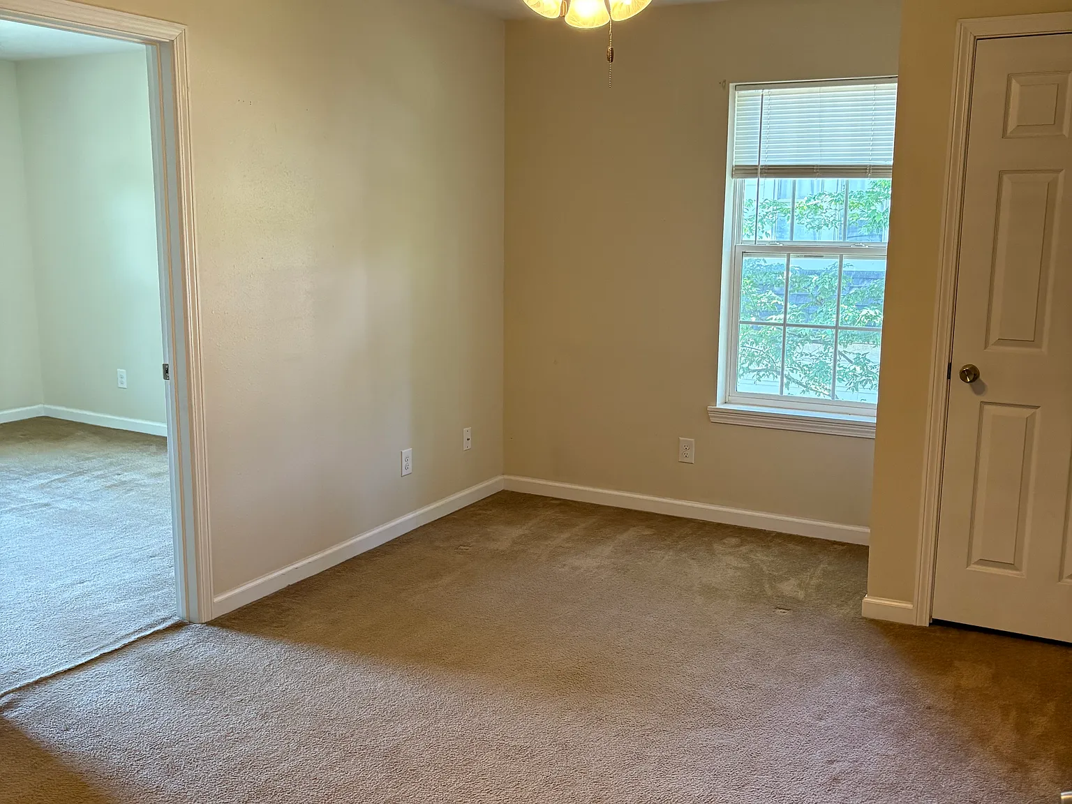 1 bed, 650 sqft, $550 — Photo 4