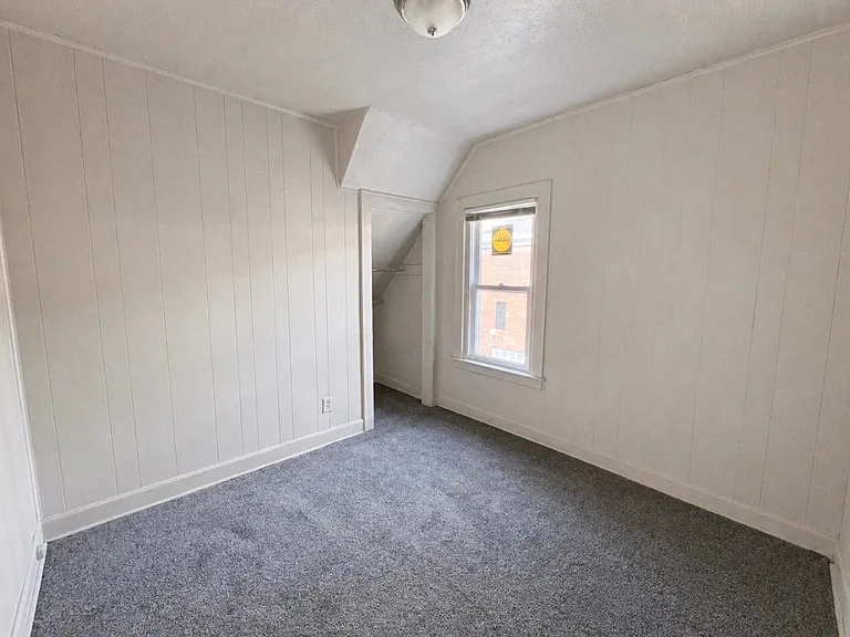 5856 Barrett St — Photo 3
