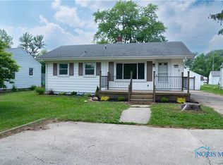 1474 S Clinton St, Defiance, OH 43512