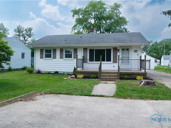 1474 S Clinton St, Defiance, OH 43512