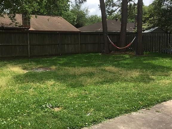 2nd image of 838 Voyager Dr