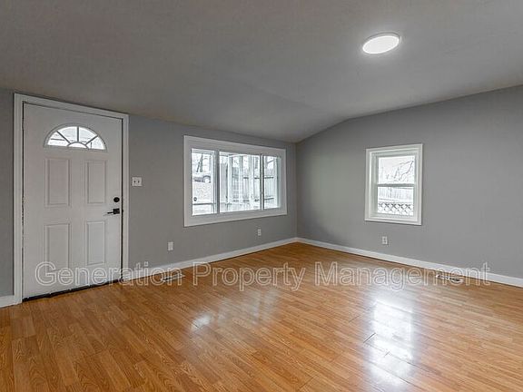 2nd image of 804 McGowan Ave