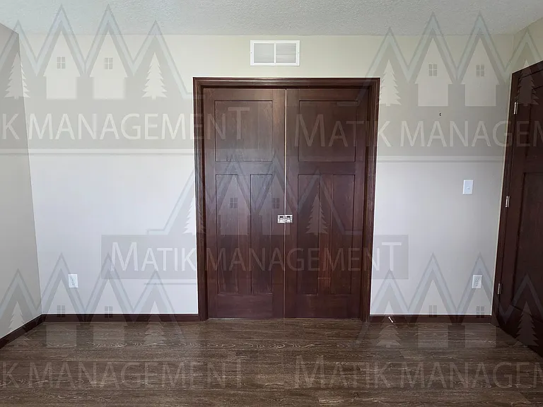2581 Hawk Ridge Ct SE — Photo 13
