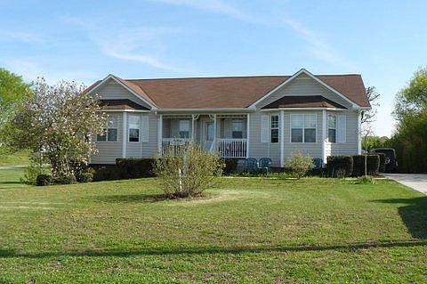 3rd image of 311 Short Meadow Ln