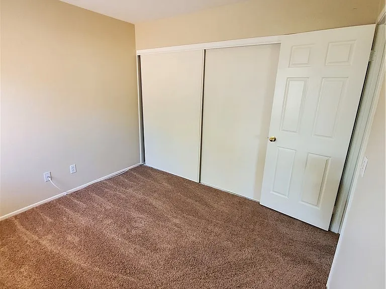 1244 Salem Dr — Photo 16