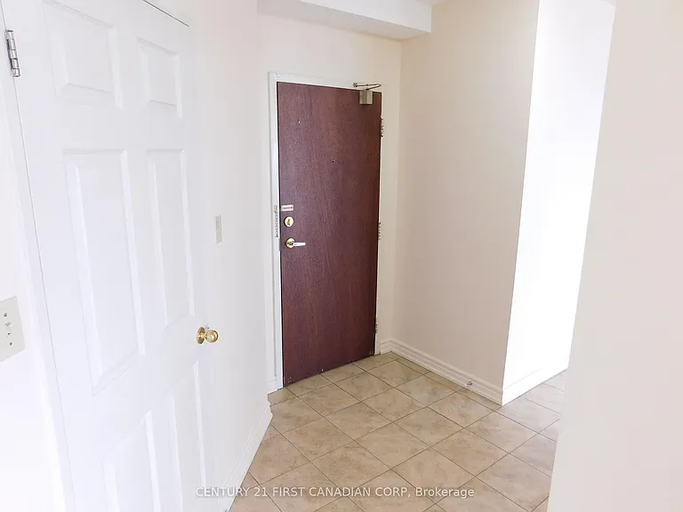 744 Wonderland Rd S #803 — Photo 7