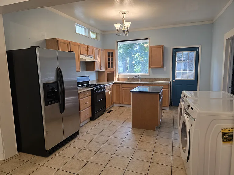 66 Union Ave #1 — Photo 14