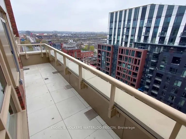 1787 Saint Clair Ave W #1008 — Photo 5