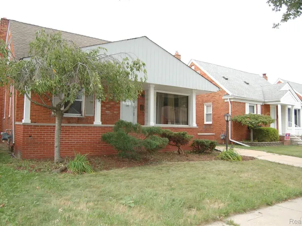 754 Champaign Rd, Lincoln Park, MI 48146