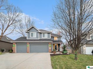 16615 Yort Ave, Omaha, NE 68116