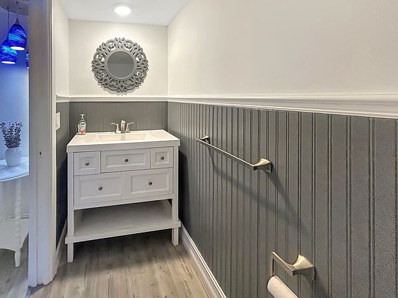 4th image of 4901 38th Way S #317
