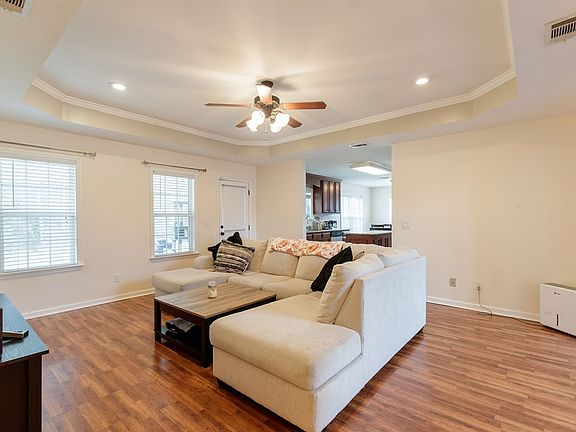 3rd image of 26 Palmetto Pines Cir