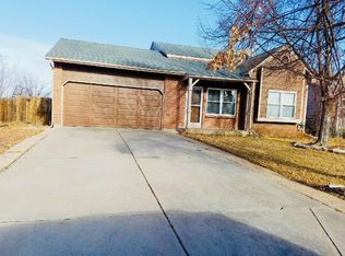 16419 E Center Dr, Aurora, CO 80017
