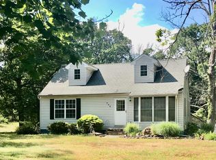 998 Shore Acres Rd, Arnold, MD 21012