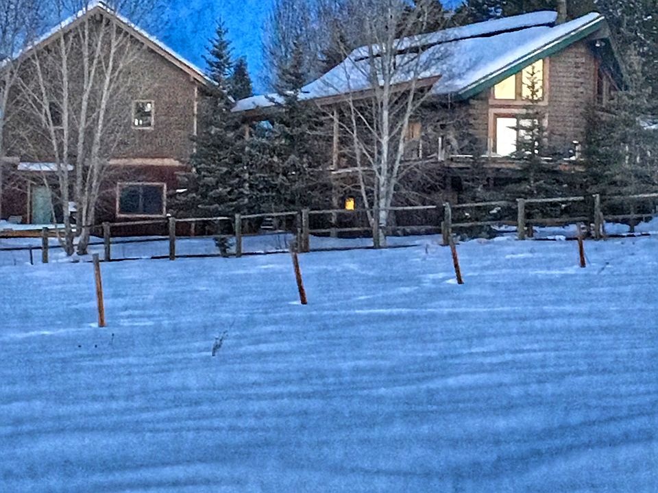2nd image of 1469 Storm Peak Ln