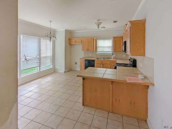 4th image of 39052 Prairie North Dr