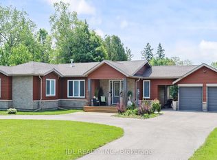 11 Hedge Rd, Georgina, ON L0E 1R0