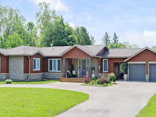 11 Hedge Rd, Georgina, ON L0E 1R0