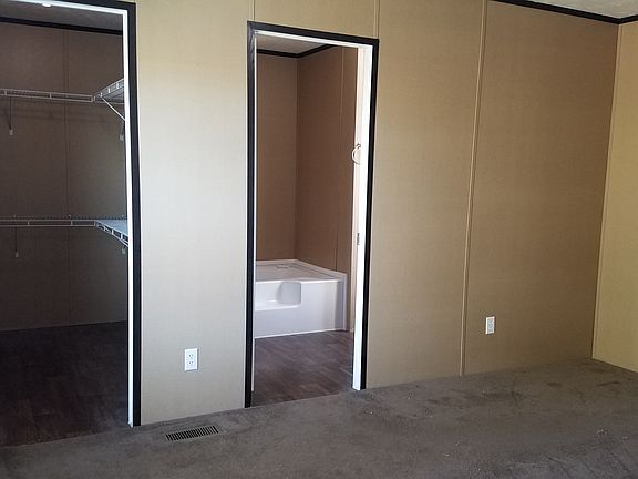 2nd image of 435 N 35th Ave