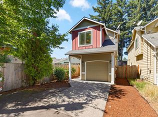 9205 N Macrum Ave, Portland, OR 97203