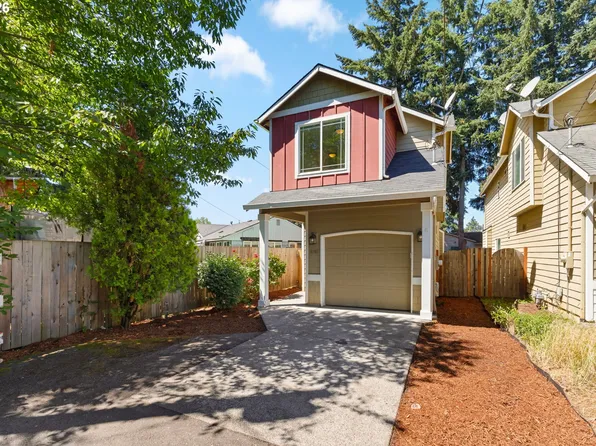 9205 N Macrum Ave, Portland, OR 97203