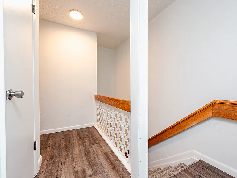 9 Oakwood Park — Photo 12