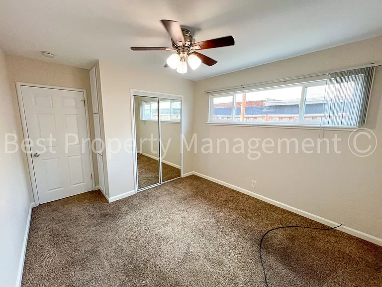 4906 Jensen Rd — Photo 12