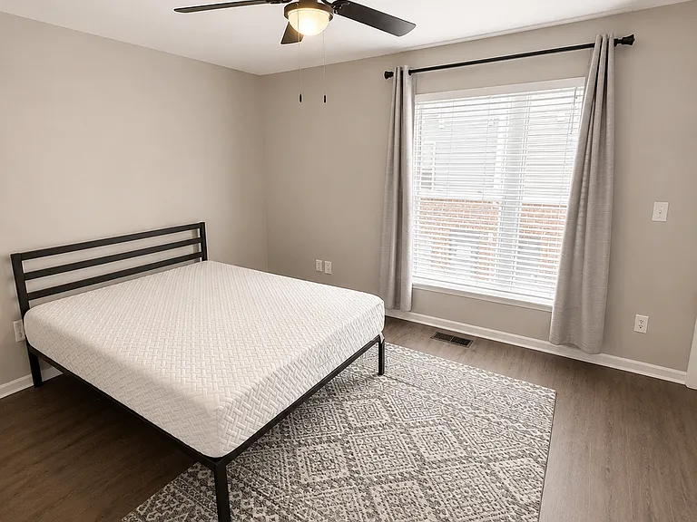 646 Raphael Pl — Photo 6
