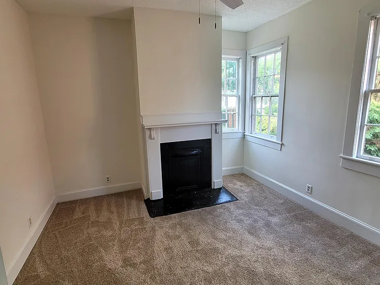 1256 Jefferson Ter #3 — Photo 1