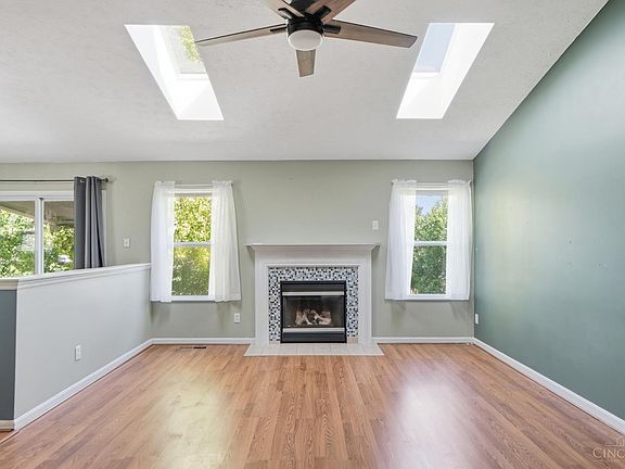 3rd image of 605 Quail Hollow Dr