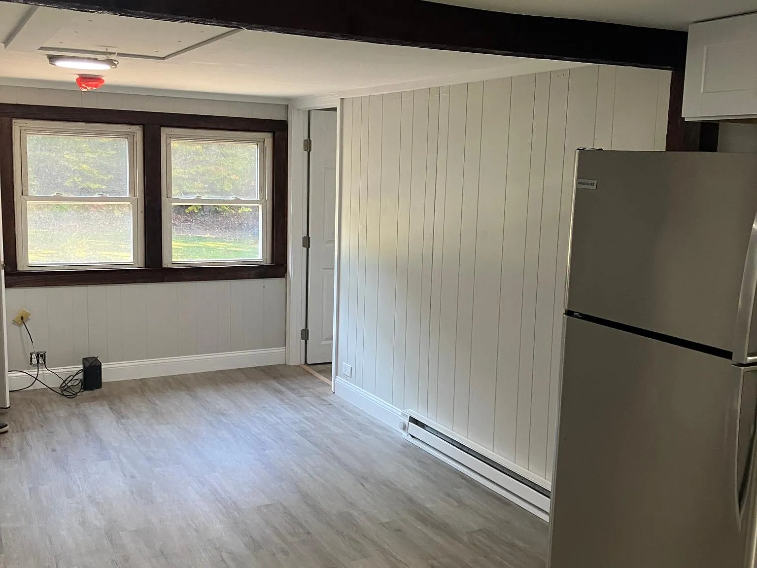 1 bed, 650 sqft, $1,200 — Photo 2