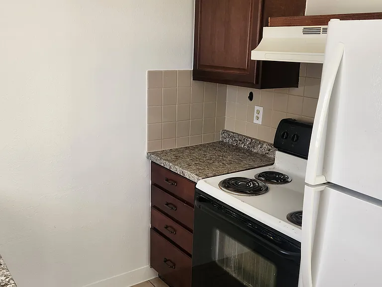 1244 Stuart St #C — Photo 1