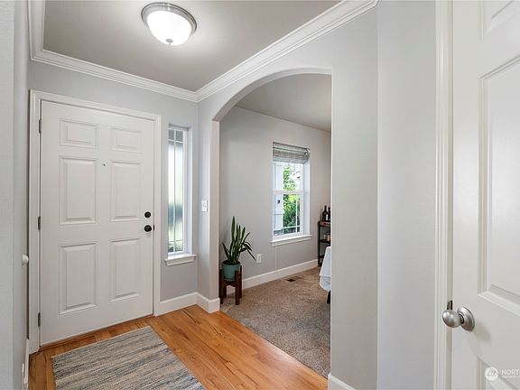 4th image of 16503 129th Avenue Ct E
