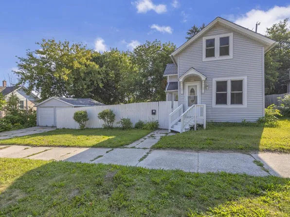 1715 S 9TH STREET, Sheboygan, WI 53081