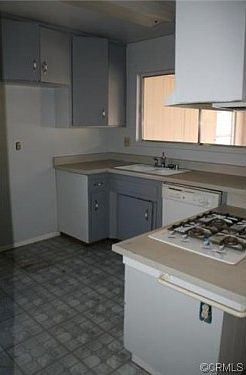 2nd image of 1633 E Deodar St