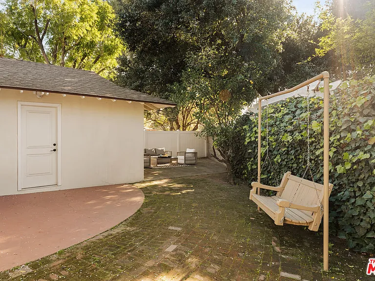 23153 Gonzales Dr — Photo 19