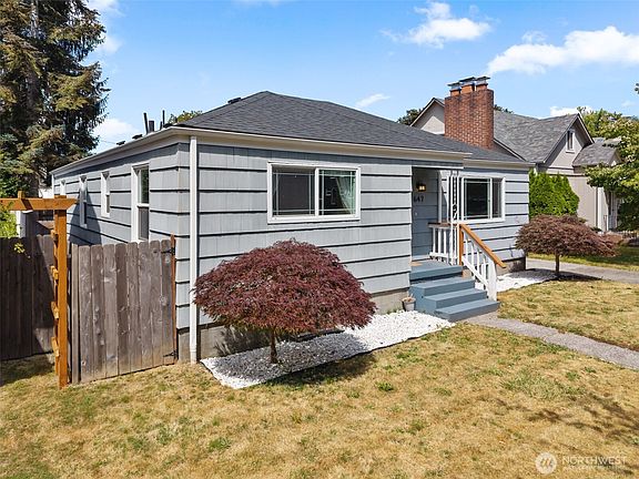 2nd image of 647 23rd Avenue